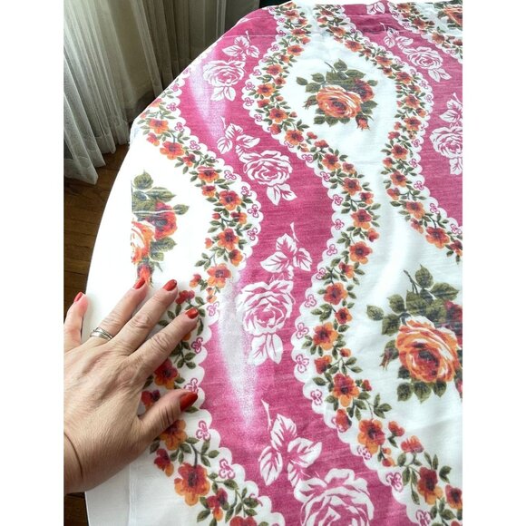 Vintage 70s curtains, white, hot pink striped, sheer floral panels, pair - Picture 5 of 10